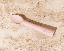 Load image into Gallery viewer, Mini and Boo silicone teething spoons with narrow tips – BPA-free, food-grade silicone, soft on gums, suitable for babies 3–36 months, dishwasher safe.